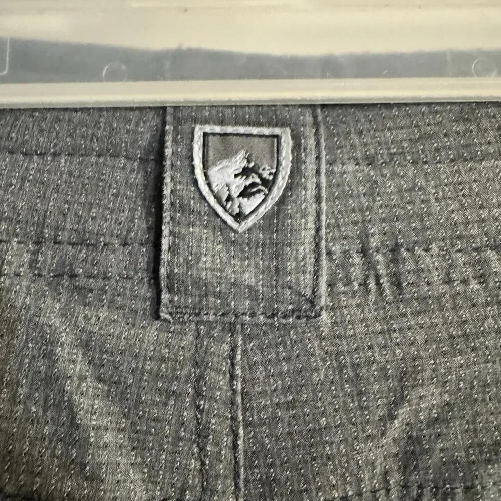 Kuhl Shorts Mens 42 Gray Vortex Kargo Shorts Hiking Camping Fishing Style 5147 - Picture 3 of 7